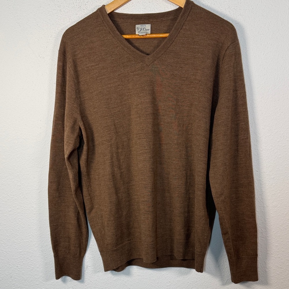 J. Crew Men's brown V-Neck Merino Wool Sweater size Large - Picture 2 of 6